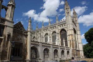 800px-Kings_College_Chapel,_Cambridge,_July_2010_(04)